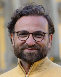 An image of Professor of Islamic Theology at the University of Osnabrück Bülent Ucar | Source: University of Osnabrück website https://www.irp-cms.uni-osnabrueck.de/personal/professoren/prof_dr_buelent_ucar.html