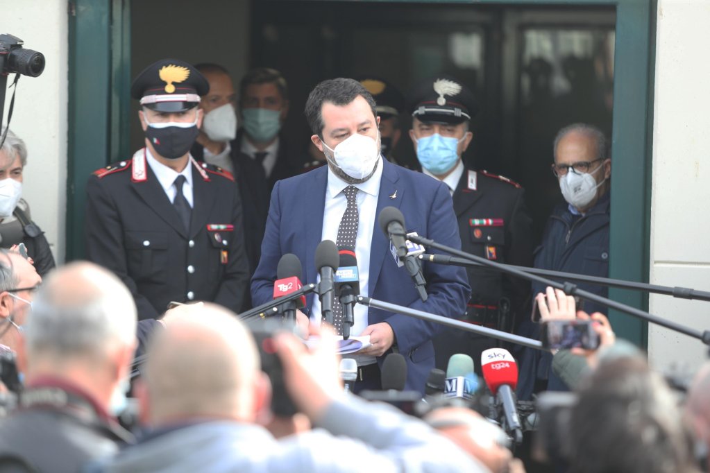 League leader Matteo Salvini talks to reporters in Palermo, Sicily, on January 9, 2021. The League was in the bunker hall of the Ucciardone prison in Palermo for the preliminary hearing against him over the Open Arms case | Photo: ANSA/ IGOR PETYX