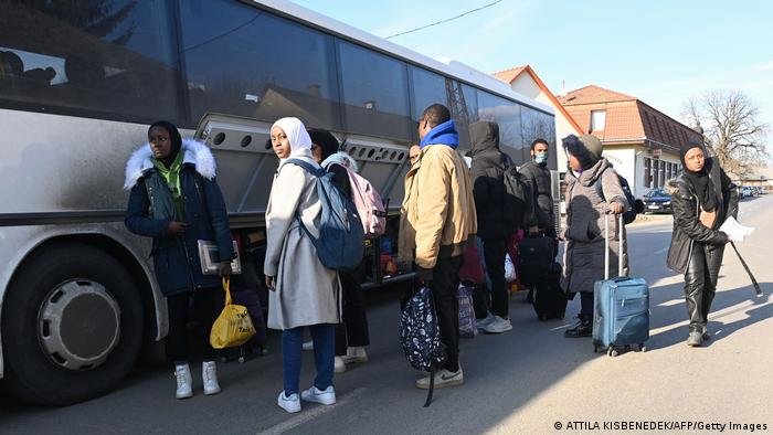 University students, including thousands from Nigeria, have fled Ukraine since Russia launched its invasion | Photo: Attila Kisbenedek/Getty Images