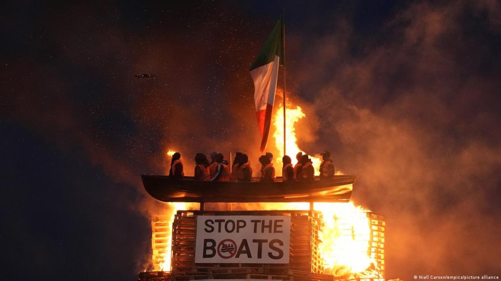 Anti-immigration symbols have also appeared on the bonfires, including this one in Moygashel last year | Photo: Niall Carson/empics/picture alliance