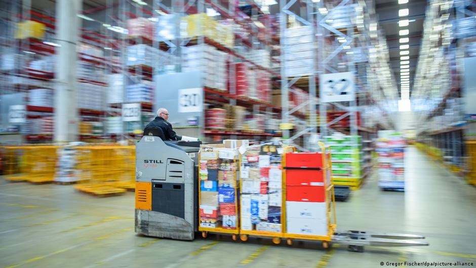 Logistics is an area with a particularly acute staff shortage | Photo: Gregor Fischer/dpa/picture-alliance