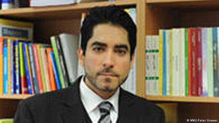 مهند خورشیدی، رئیس مرکز علوم اسلامی