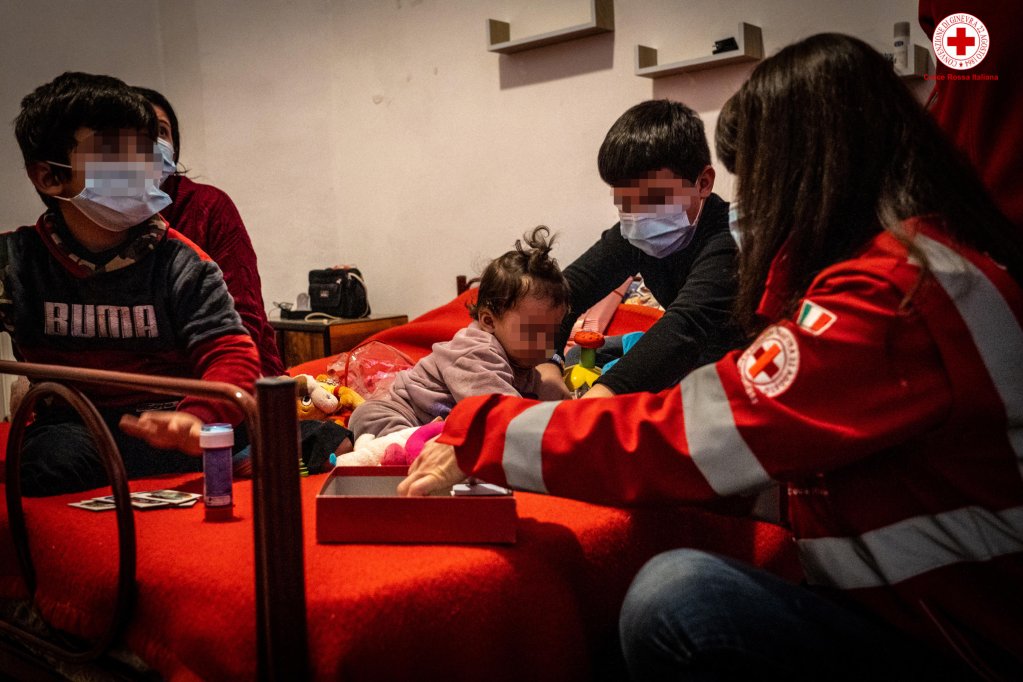 Taman and his family will be hosted in Bologna, northern Italy | Photo: ANSA/Italian Red Cross