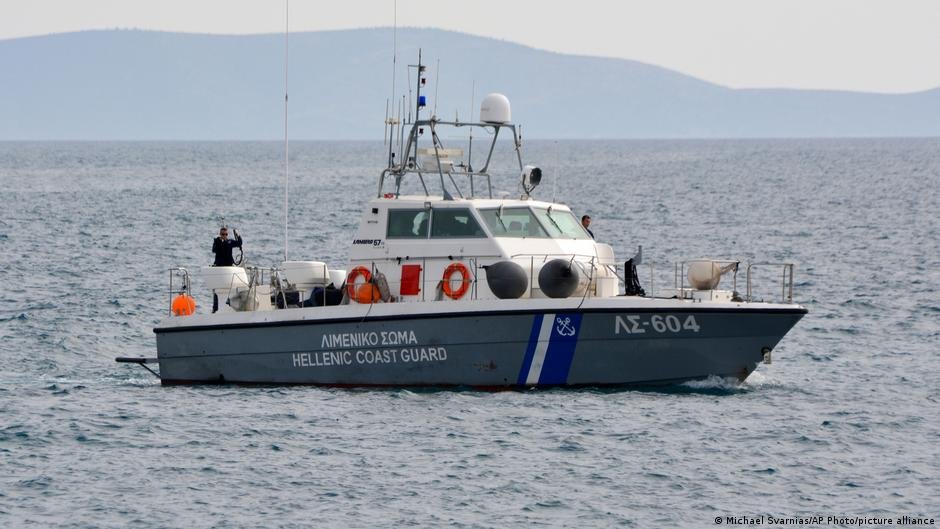 The Greek and Tunisian coast guards also reported successful rescue missions | Photo: Michael Svarnias/AP Photo/picture-alliance