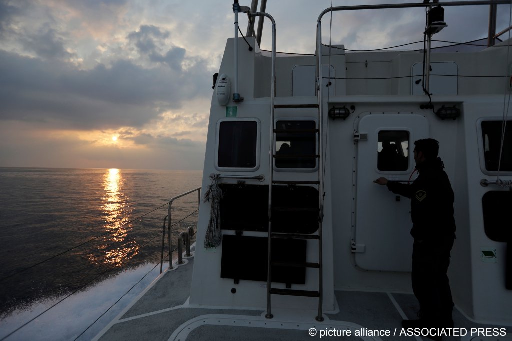 Greece denies reports saying that coast guard patrol boats repel migrants trying to reach the EU member state | Photo: picture-alliance/Associated Press