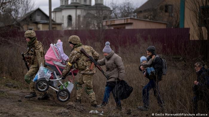 Countries bordering Ukraine host the most displaced people |  Photo: Emilio Morenatti/Picture Alliance