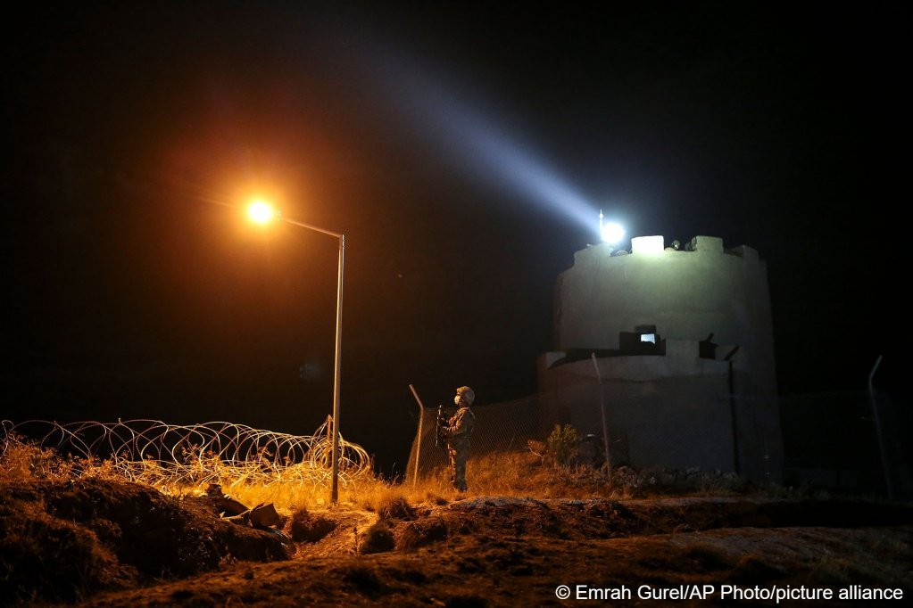 La Turquie a constuire un mur en béton à sa frontière avec l’Iran | Photo : Emrah Gürel/picture alliance