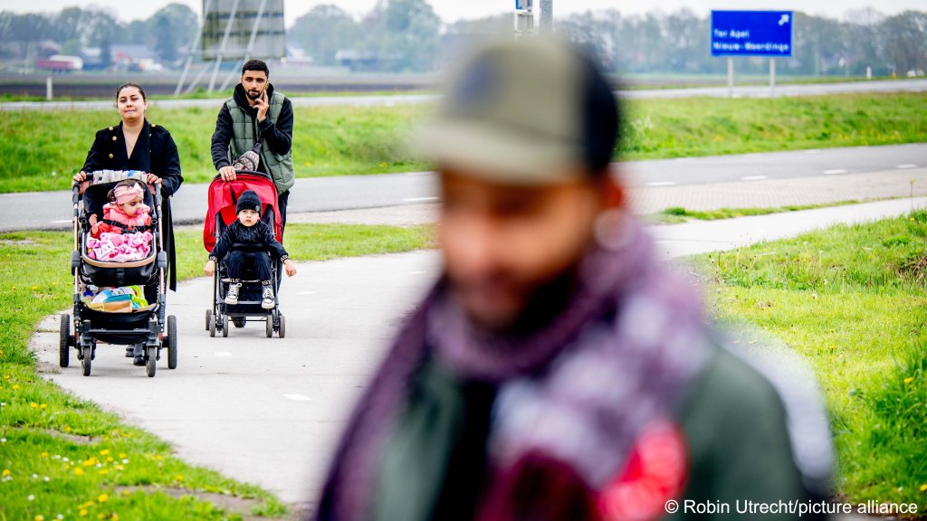 Asylum seekers and refugees at the registration center in Ter Apel, Netherlands, April 2025 | Photo: picture-alliance