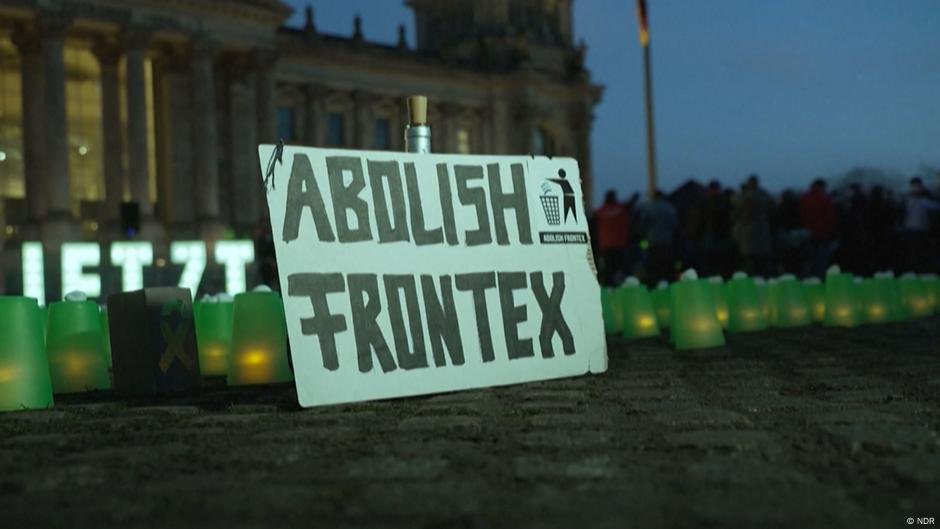 Some activists have called for EU border agency Frontex to be abolished over migrant pushback accusations | Photo: DW