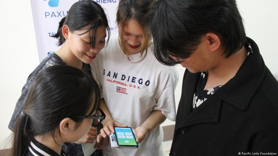 Pacific Links has launched the new app, PAXU, which aims to inform migrant workers about living conditions and risks | Photo: Pacific Links Foundation