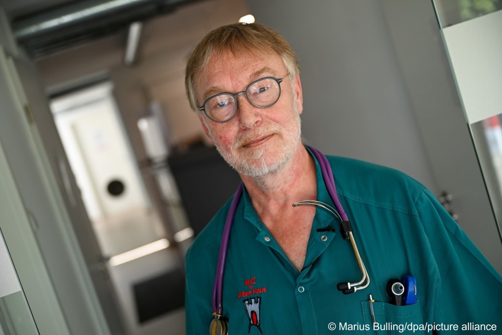 Ulrich Kuhn, a pediatrician in southern Germany | Photo: Marius Bulling/dpa/picture alliance