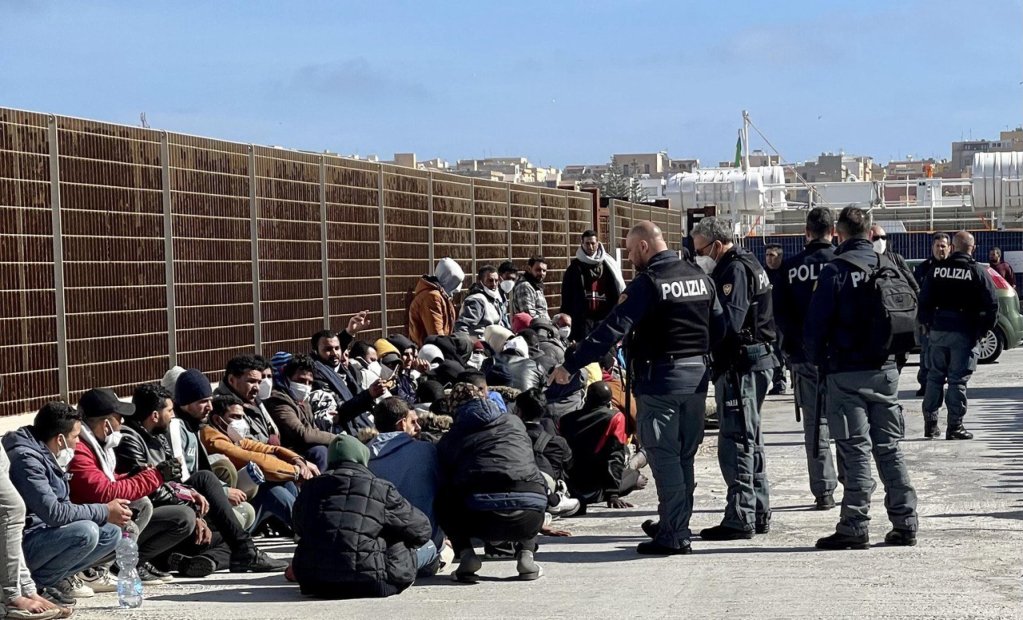 From file: Migrants on the Italian island of Lampedusa | Photo: ANSA/Elio Desiderio