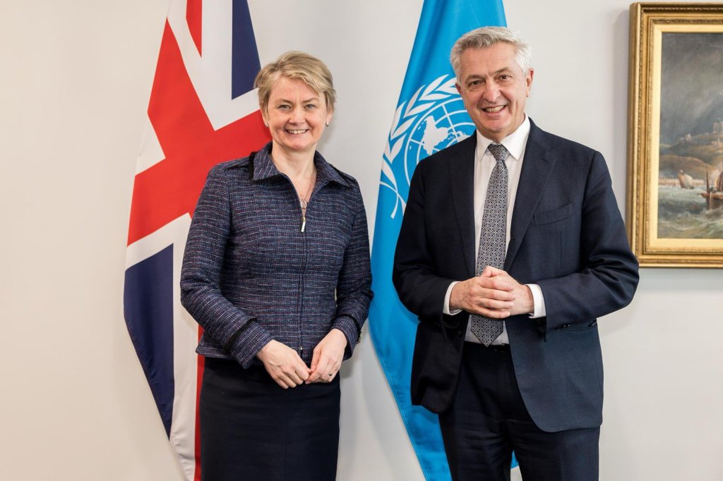 British Home Secretary Yvette Cooper (L) and UNHCR Chief Filippo Grandi (R) meet in London in mid-March to talk about migration | Source: X @FilippoGrandi