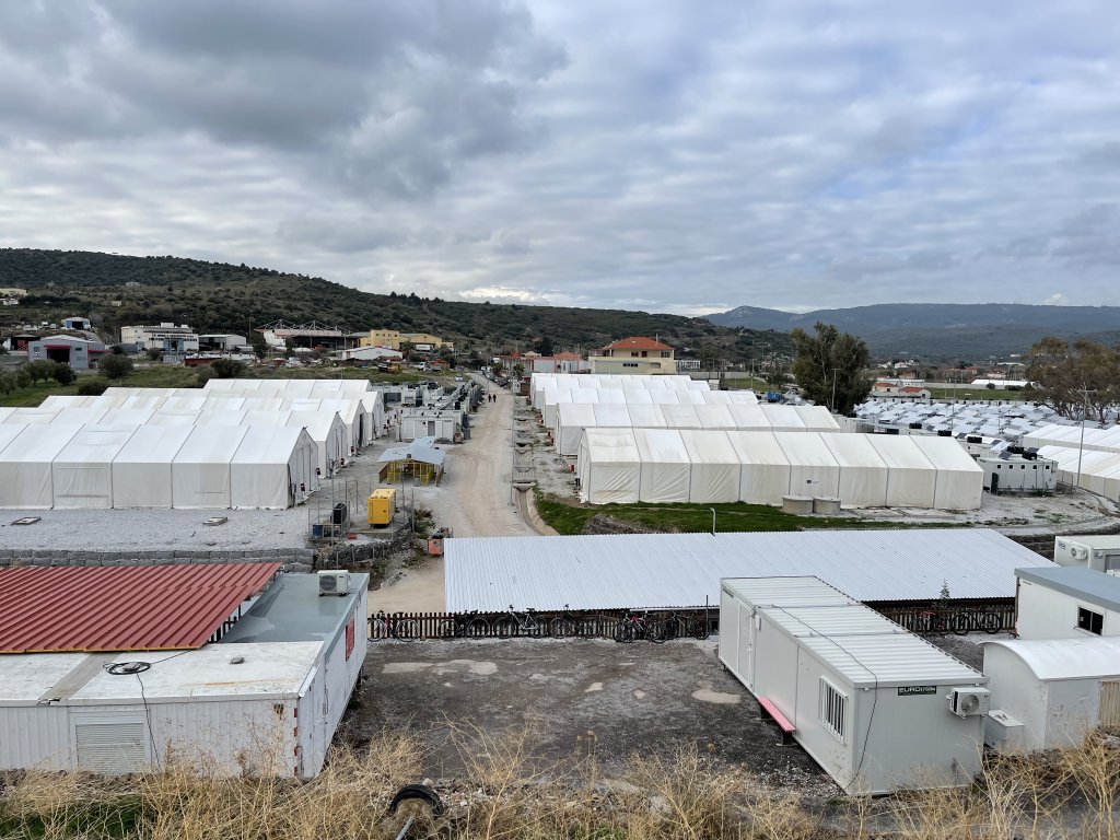 Le camp accueille 1 800 migrants. Crédit : InfoMigrants
