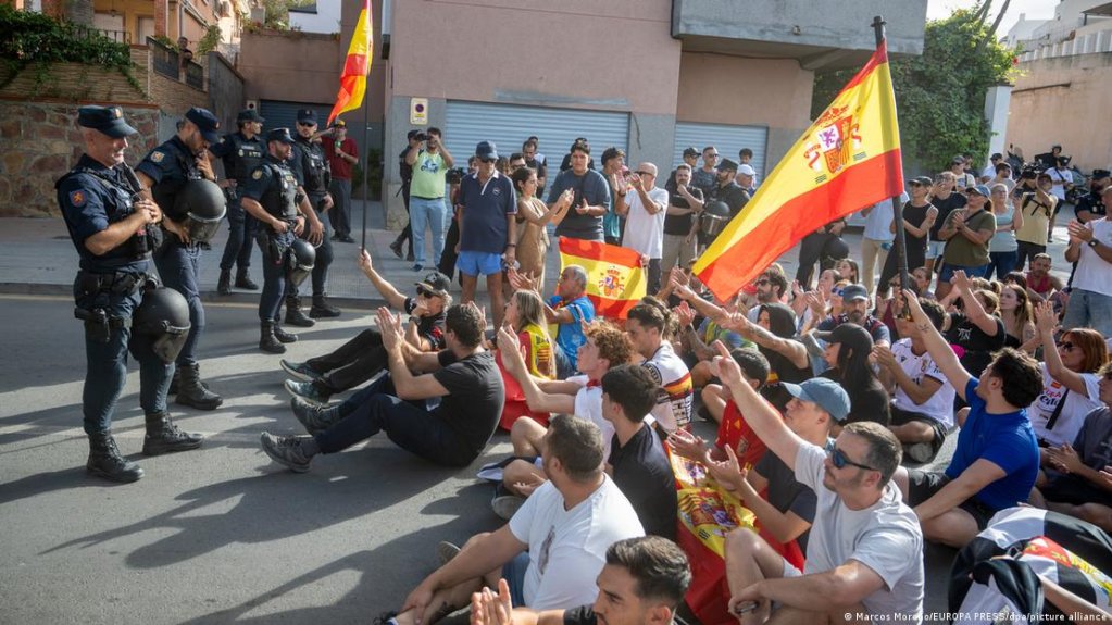 Locals in Ceuta accuse the government of not mishandling the situation | Photo: Marcos Moreno/EUROPA PRESS/dpa/picture alliance